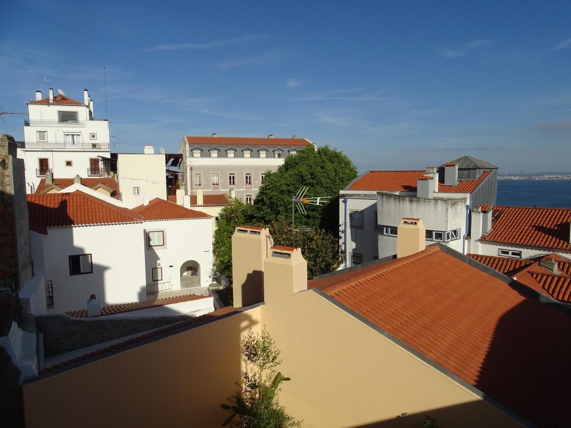 Apartments Center Castelo De Sao Jorge Lisboa Eksteriør bilde